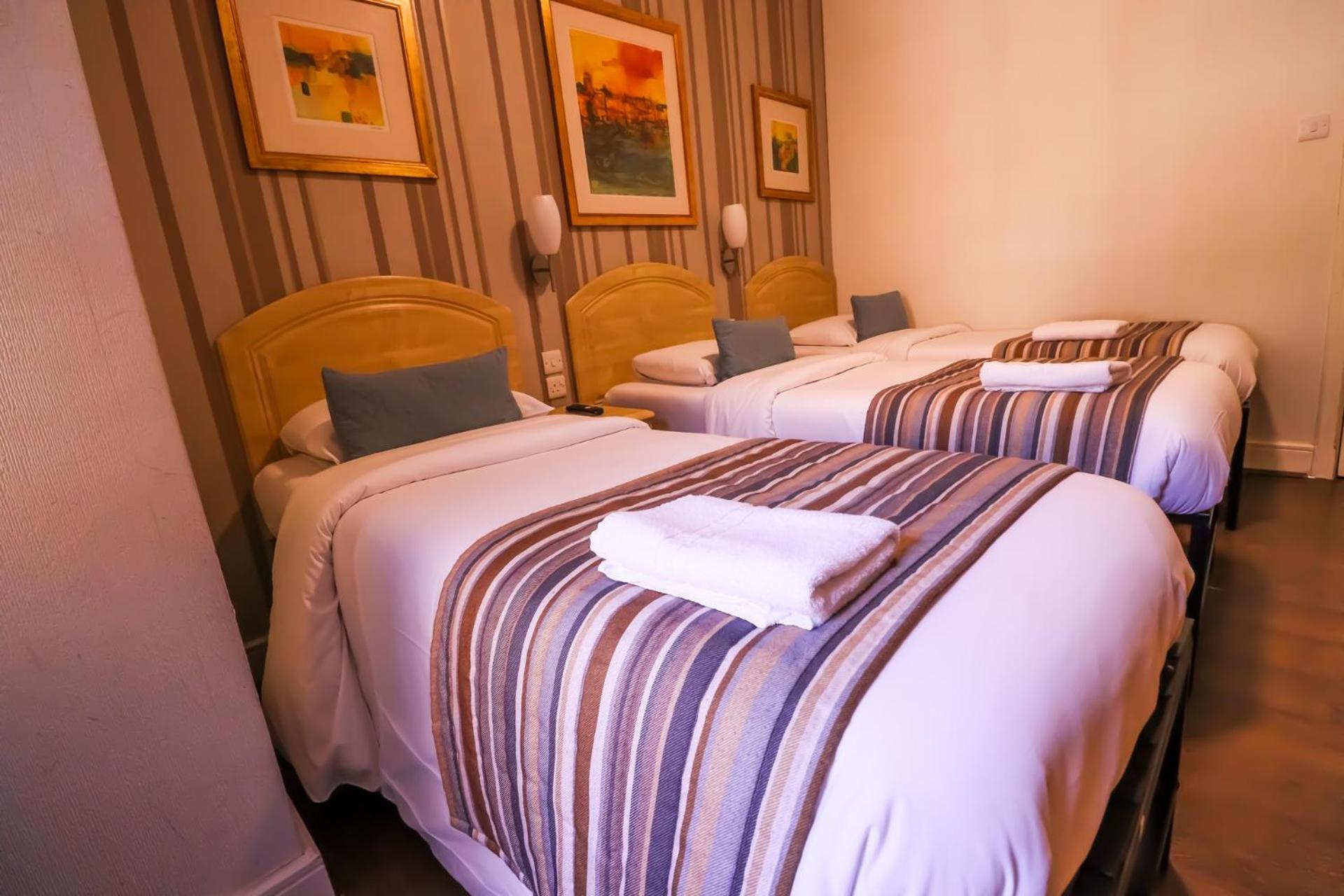 לונדון Fairway Hotel מראה חיצוני תמונה